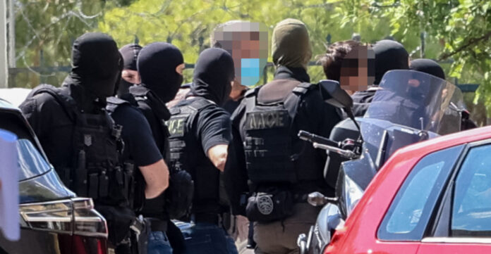 Προφυλακιστέοι κρίθηκαν οι δύο κατηγορούμενοι για την υπόθεση της Marfin