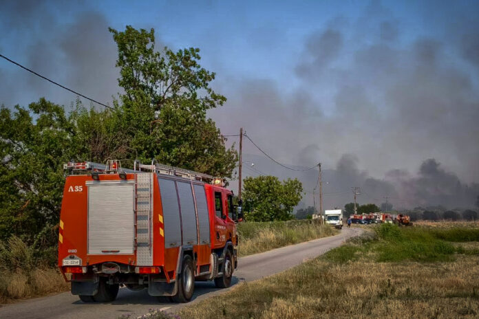 Πολύ υψηλός κίνδυνος πυρκαγιάς σε πέντε περιφέρειες την Παρασκευή