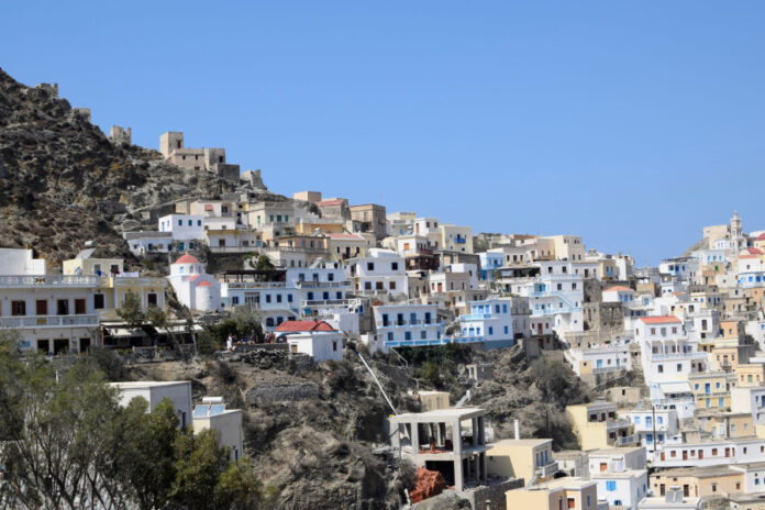 Σύρος: Νεκρή 40χρονη με τραύματα από μαχαίρι – Δύο προσαγωγές