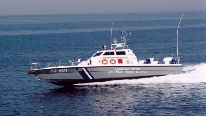 Σύμη: Σε εξέλιξη οι έρευνες του Λιμενικού για τον αγνοούμενο επιβαίνοντα του ιστιοπλοϊκού